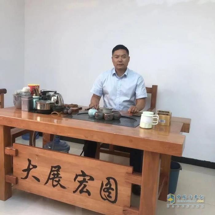 再增購(gòu)20輛！星洲運(yùn)力葉總直呼買晚了，聯(lián)合重卡究竟有何魔力？