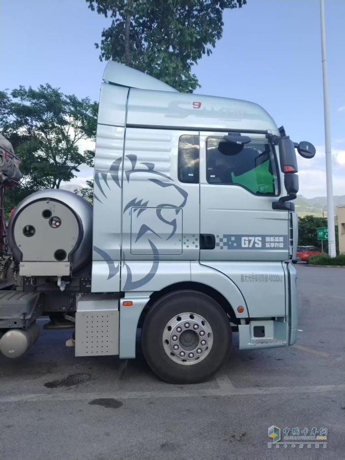 汕德卡G7S燃氣車：可靠刻進基因，節(jié)氣跑出“鈔”能力！
