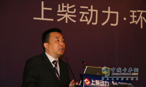 上柴動(dòng)力公司總經(jīng)理熊偉銘