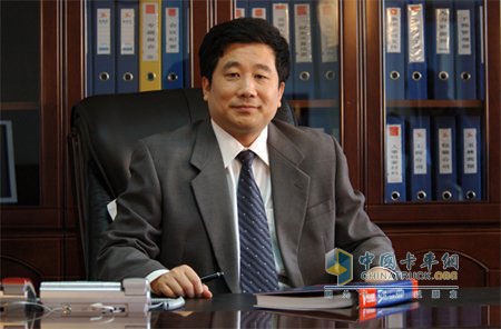 晏平：玉柴堅持的一個中心和三個基本點