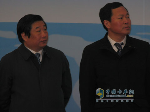 歐曼GTL重卡發(fā)布 濰柴借機(jī)進(jìn)軍高端發(fā)動(dòng)機(jī)市場(chǎng)