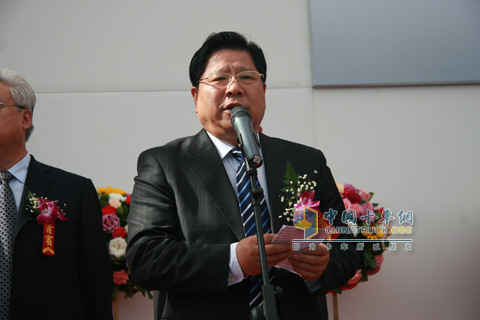 中國(guó)第一汽車集團(tuán)公司黨委書記趙方寬