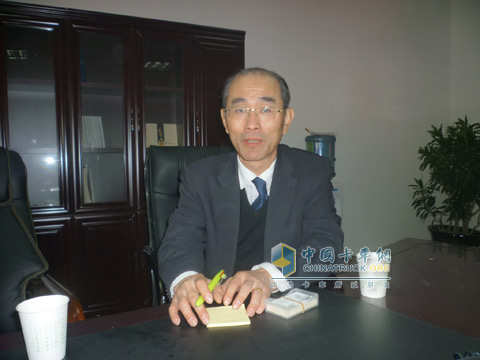 廣汽日野銷售部副部長村岡寬明先生