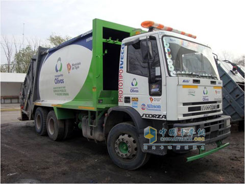 依維柯和艾里遜的聯(lián)合開發(fā)的Eurocargo 170E22 RSU垃圾車