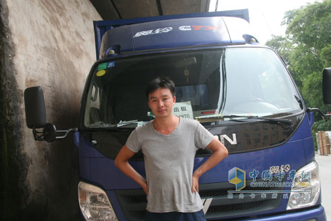 廣州奧鈴車主周師傅，擁有三臺康明斯車輛