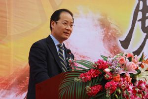 上汽依維柯紅巖首屆維修技能比武擂臺(tái)賽現(xiàn)場(chǎng)領(lǐng)導(dǎo)發(fā)言