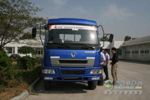 東風(fēng)柳汽載貨車抵達(dá)測試場