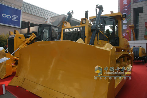 SD32-5履帶式推土機(jī)