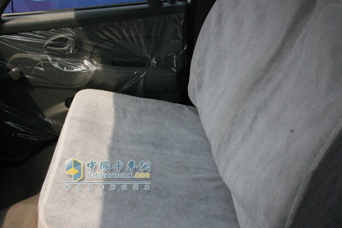 2010北京車展五征奧馳1800內(nèi)飾