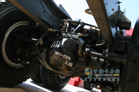 2010北京車展江淮汽車格爾發(fā)6X4牽引車