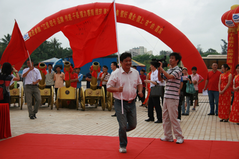 江淮輕卡品牌千縣接力賽瓊海站收關(guān)