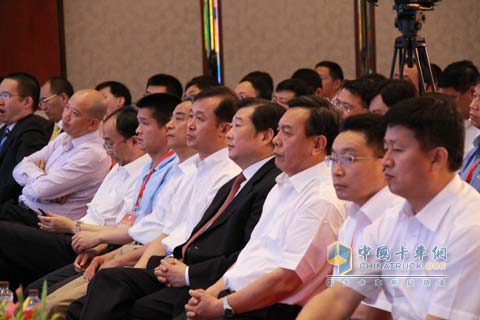 濰柴戰(zhàn)略發(fā)布會(huì)現(xiàn)場
