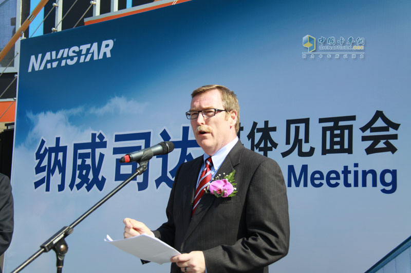 [上海車展]納威司達攜經(jīng)典長頭車與校車參展上海車展