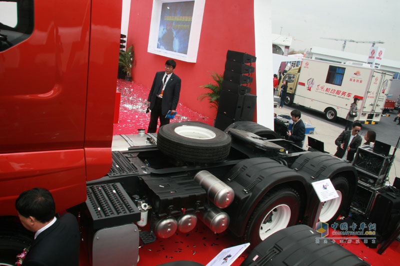 [上海車展]東風柳汽超級重卡M7亮相車展