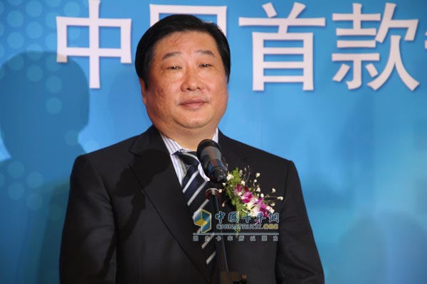 濰柴動(dòng)力發(fā)布中國(guó)首臺(tái)大功率高壓直噴天然氣發(fā)動(dòng)機(jī)上市儀
