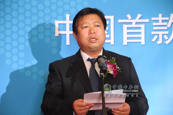 濰柴動(dòng)力發(fā)布中國(guó)首臺(tái)大功率高壓直噴天然氣發(fā)動(dòng)機(jī)上市儀
