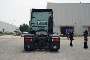 東風(fēng)柳汽乘龍 H5V 460馬力 6x4 輕量化牽引車