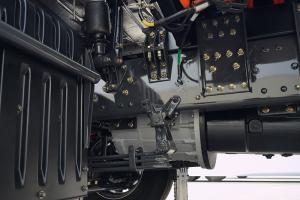 東風(fēng)柳汽乘龍 H5V 282kwh 6x4 充換電一體牽引車