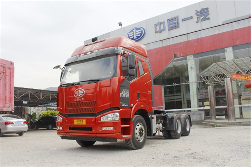 一汽解放 J6P重卡 質惠版 420馬力 6X4 牽引車(CA4250P66K24T1A1HE4)