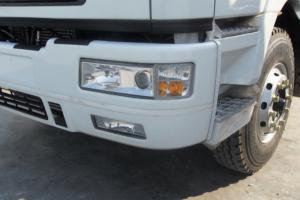 華菱重卡 375馬力 6X4 國(guó)四牽引車(chē)(HN4252B34C2M4)