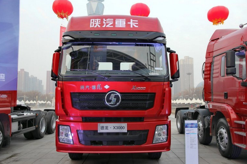 陜汽重卡 德龍X3000 460馬力 6X4 LNG 國(guó)五牽引車(SX42584X344TL)