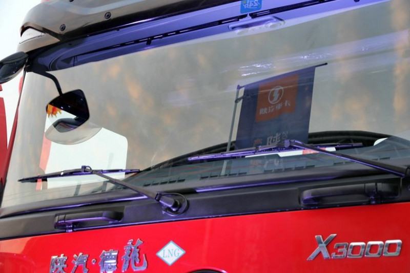 陜汽重卡 德龍X3000 460馬力 6X4 LNG 國(guó)五牽引車(SX42584X344TL)