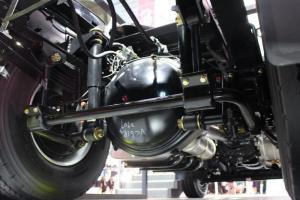 慶鈴 五十鈴巨咖 420馬力 4X2 國(guó)五 牽引車(QL4180W1KDR)