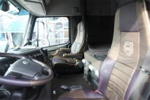 沃爾沃 FH16重卡 750馬力 4X2 國(guó)五牽引車(chē)