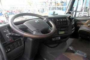 沃爾沃 FH16重卡 750馬力 4X2 國(guó)五牽引車(chē)