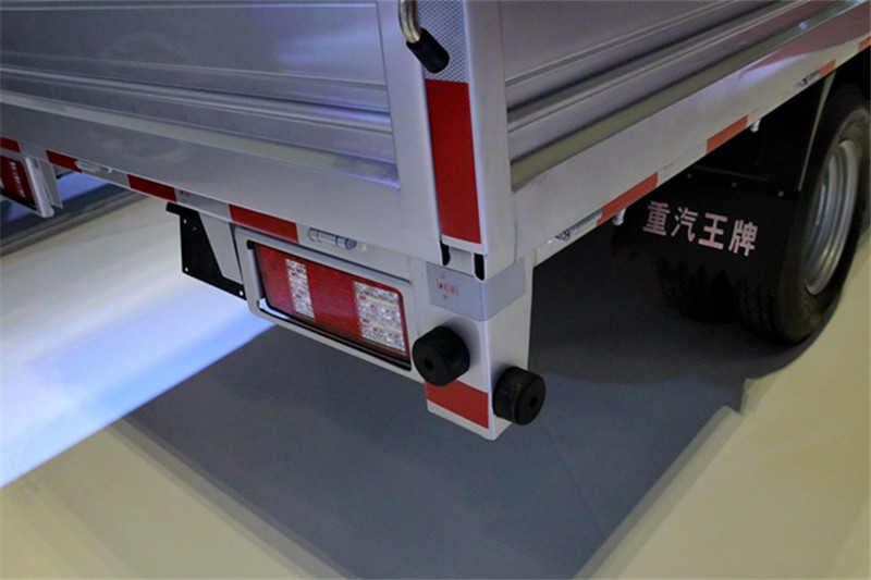 重汽王牌 W1系 2.2L 112馬力 汽油/CNG 2.8米 國(guó)五雙排欄板輕卡(CDW1031S2M5D)