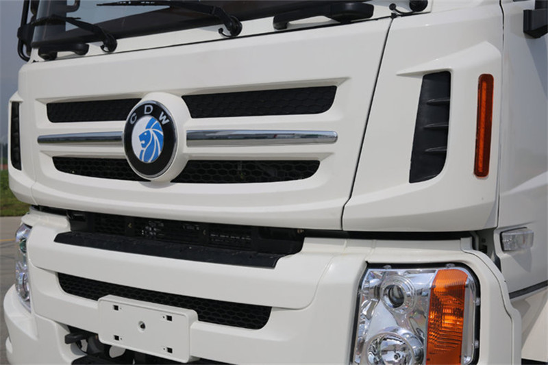 重汽王牌 W5B重卡 340馬力 6X4 國(guó)五牽引車(chē)(CDW4250A1T5)