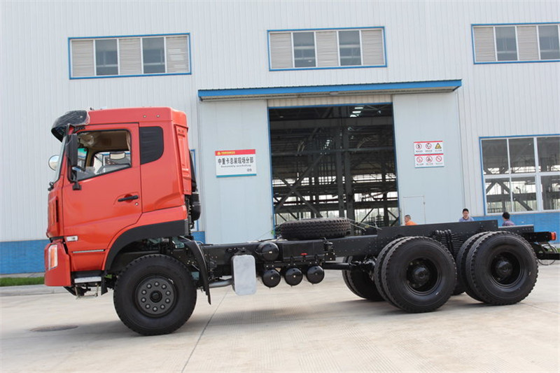 重汽王牌 W5G重卡 340馬力 6X4 5.6米 國四自卸車(CDW3250A2S4)