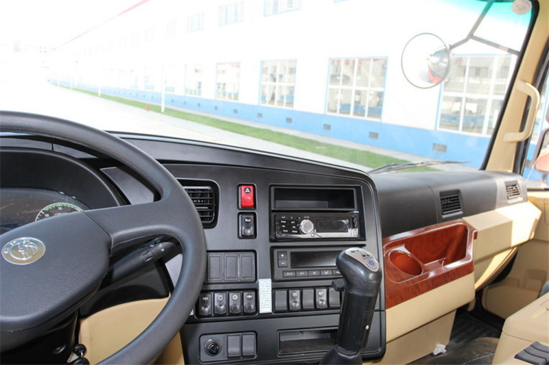 重汽王牌 W5G重卡 340馬力 6X4 5.6米 國四自卸車(CDW3250A2S4)