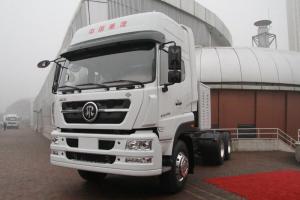 中國(guó)重汽 斯太爾D7B重卡 430馬力 6X4 國(guó)五 天然氣牽引車(ZZ4253N3841E1LBN)