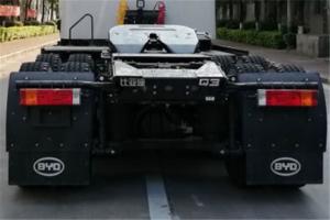 比亞迪 Q3 26T 6X4 純電動牽引車(BYD4260DDDBEV)