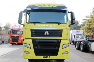 中國(guó)重汽 汕德卡SITRAK C7H重卡 480馬力 6X4 LNG國(guó)六牽引車(ZZ4256V384HF1LB)