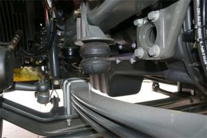 中國(guó)重汽 汕德卡SITRAK C7H重卡 480馬力 6X4 LNG國(guó)六牽引車(ZZ4256V384HF1LB)