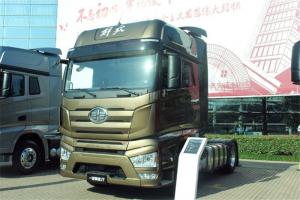 一汽解放 J7重卡 豪華型 550馬力 4X2 國(guó)五AMT自動(dòng)擋牽引車(CA4180P77K25E5)