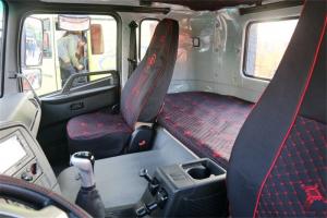 中國(guó)重汽 斯太爾D7B重卡 440馬力 6X4國(guó)五牽引車(曼后橋)(ZZ4253V3241E1BN)