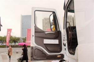 東風柳汽 乘龍T7重卡 550馬力 6X4 國五長頭牽引車(16擋)(LZ4251T7DB)