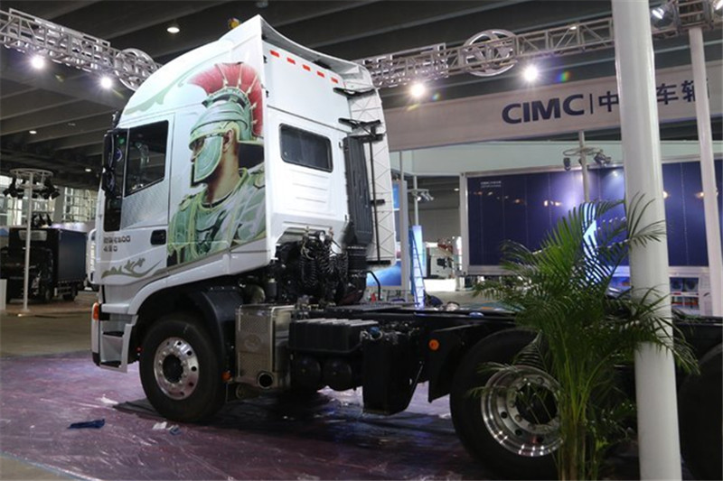 上汽紅巖 杰獅C500重卡 北方版 450馬力 6X4 國(guó)五牽引車(CQ4256HXVG334)