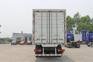 福田 歐曼新ETX 6系重卡 280馬力 8X2 國(guó)五9.6米廂式載貨車(BJ5313XXY-AC)