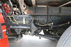 福田 歐曼新ETX 6系重卡 280馬力 8X2 國(guó)五9.6米廂式載貨車(BJ5313XXY-AC)
