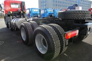 青島解放 悍V重卡 290馬力 8X4 國(guó)五6.8米LNG自卸車(CA3310P1K15L3T4NE5A80)