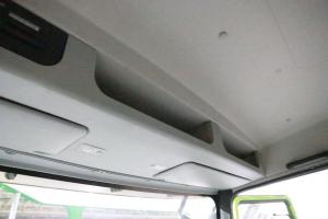陜汽重卡 德龍新M3000 350馬力 8X4 5.6米 國五垃圾自卸車(SX5310ZLJMB246B)