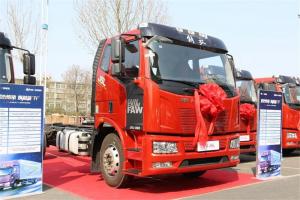 一汽解放 J6L中卡 質(zhì)慧版 180馬力 4X2 6.8米 國(guó)五欄板載貨車(CA1160P62K1L4A1E5)