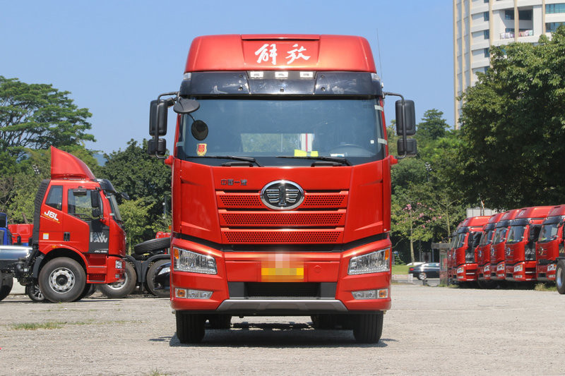 一汽解放 新J6P重卡 質惠版2.0 420馬力 6X4 國五牽引車(CA4250P66K24T1A1E5)