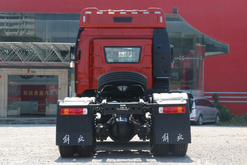 一汽解放 新J6P重卡 質惠版2.0 420馬力 6X4 國五牽引車(CA4250P66K24T1A1E5)