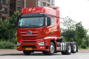 一汽解放 J7重卡 550馬力 6X2R 國(guó)五AMT自動(dòng)擋牽引車(CA4250P77K25T2E5)