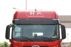 一汽解放 J7重卡 550馬力 6X2R 國(guó)五AMT自動(dòng)擋牽引車(CA4250P77K25T2E5)